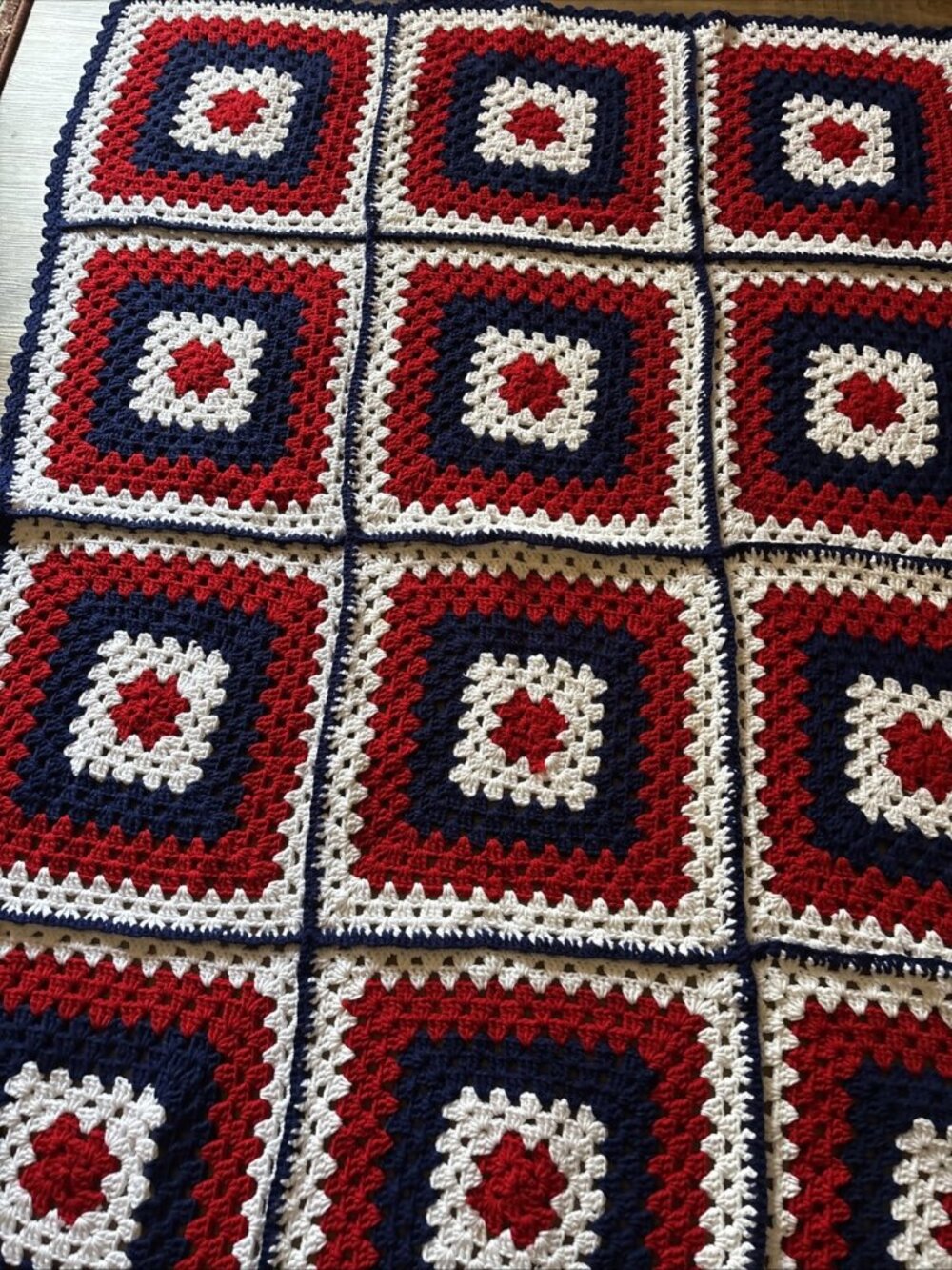 Red White & Blue Granny Squares Afghan Homemade Size 66 X 48 - Picture 6 of 6